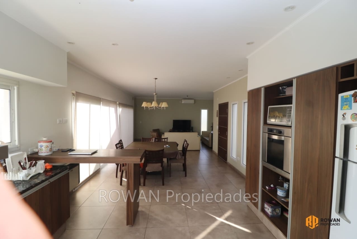 Excelente Casa Premium – Urbana – Chacabuco