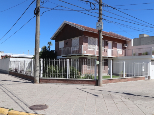Excelente Casa Premium de Estilo – Chacabuco