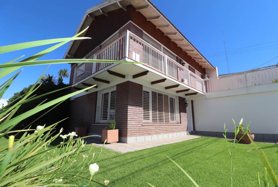 Excelente Casa Premium de Estilo – Chacabuco