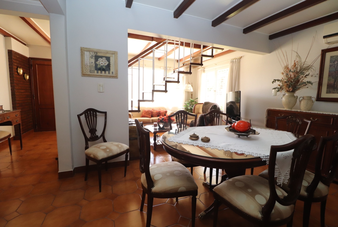 Excelente Casa Premium de Estilo – Chacabuco