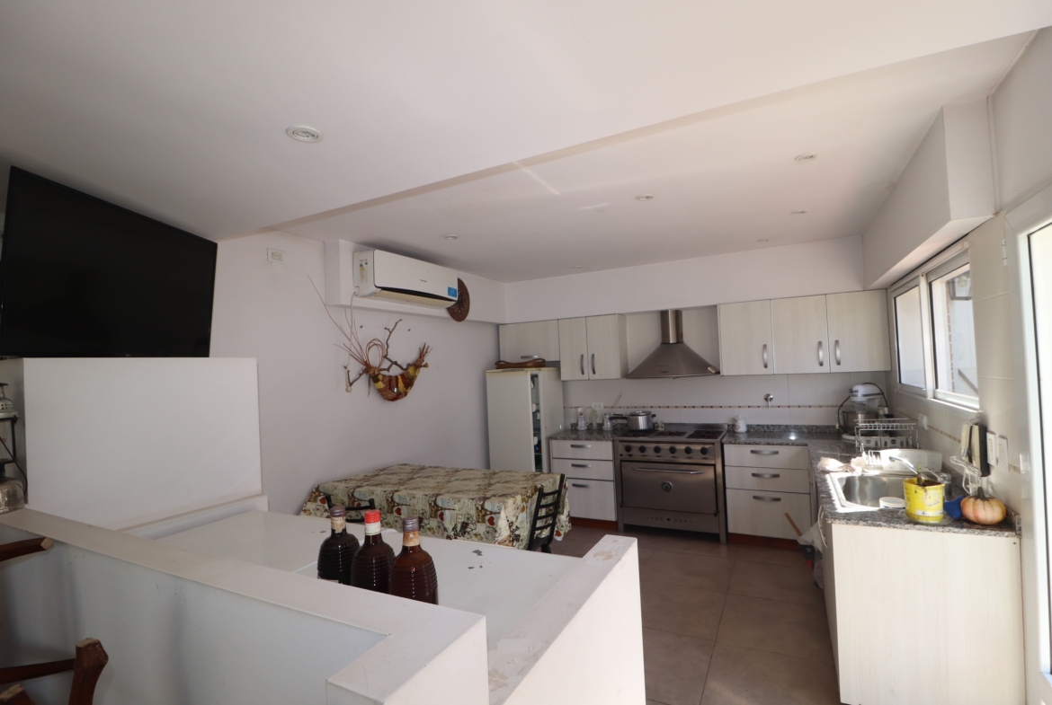 Excelente Casa Premium de Estilo – Chacabuco